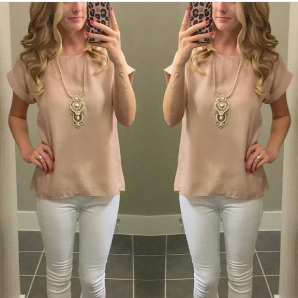 Stella & Dot White Beaded Necklace